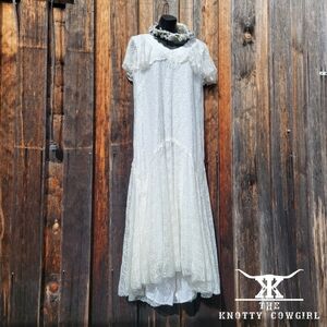 Vintage Lace Cowgirl Wedding Dress